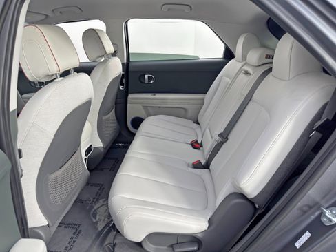 Used 2023 Hyundai Ioniq 5 SEL image 38