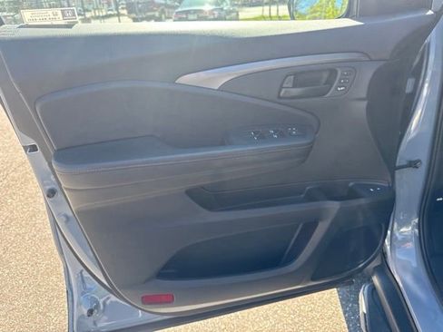 Used 2022 Honda Passport EX-L image 22