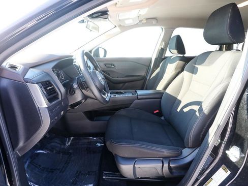 Used 2023 Nissan Rogue S image 12