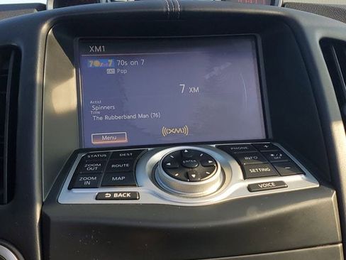 Used 2017 Nissan 370Z Touring image 26