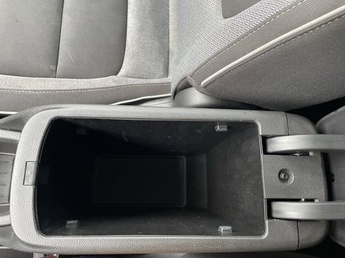 Used 2024 Chevrolet TrailBlazer LT image 37