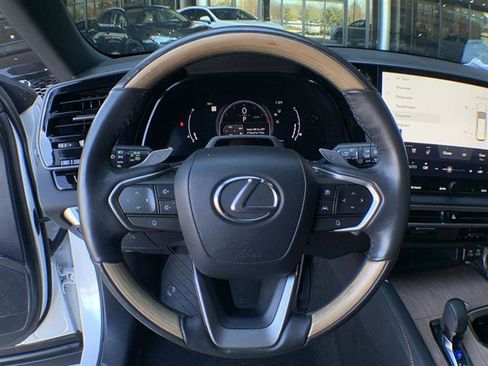 Used 2023 Lexus RX 350 Premium Plus image 14