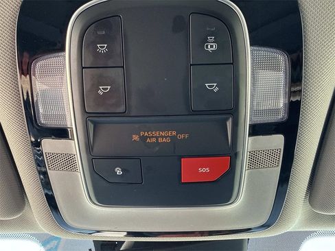 Used 2023 Hyundai Santa Fe SEL image 22