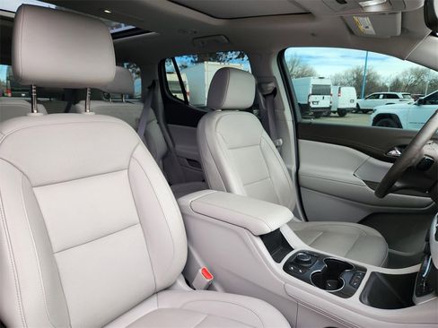 Used 2020 GMC Acadia SLT image 15