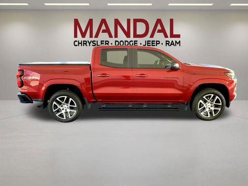 Used 2024 Chevrolet Colorado Z71 w/ Z71 Convenience Package 2 AWD/4WD image 6