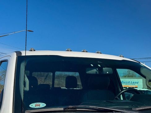 Used 2021 Ford F350 Lariat w/ Chrome Package AWD/4WD image 10