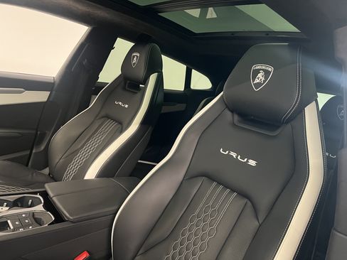 Used 2023 Lamborghini Urus S AWD/4WD image 23