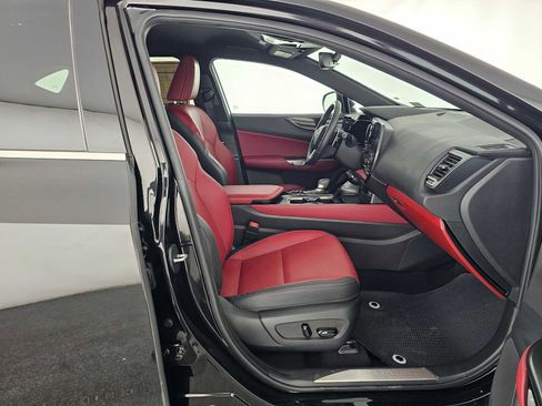 Certified 2024 Lexus NX 250 FWD image 10