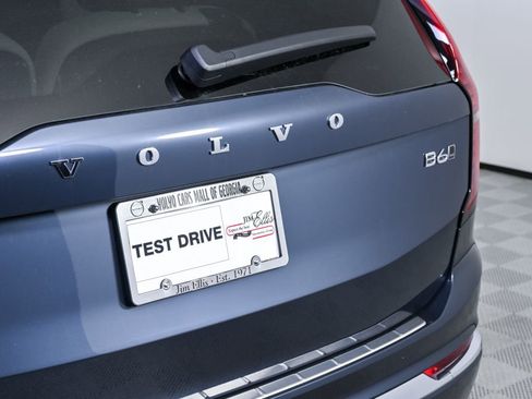 Certified 2026 Volvo XC90 B6 Plus w/ Protection Package Premier AWD/4WD image 40