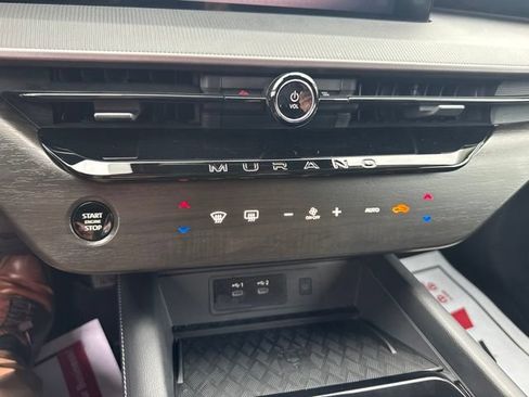 Certified 2025 Nissan Murano SV AWD/4WD image 28