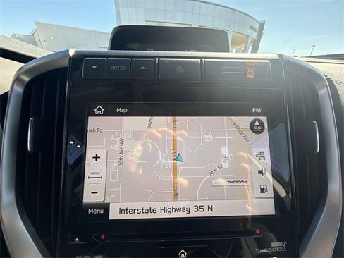 Certified 2022 Subaru Ascent Limited w/ Technology Package image 18