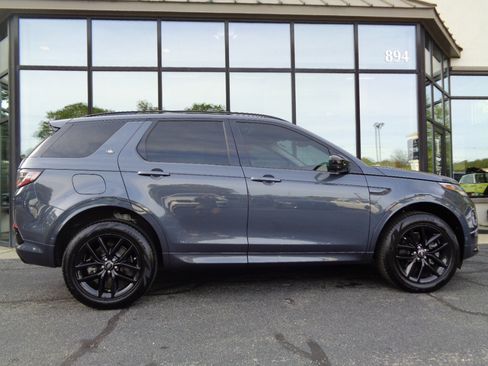 Used 2025 Land Rover Discovery Sport S image 4