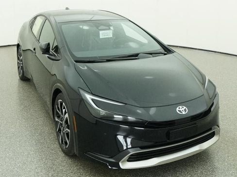 New 2026 Toyota Prius Plug-In Hybrid FWD image 14