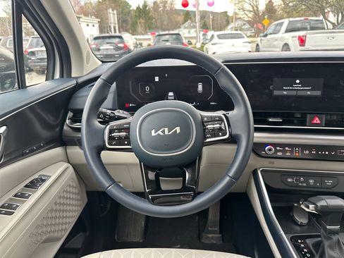 New 2026 Kia Carnival SX w/ SX Dark Edition Package FWD image 14
