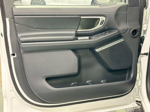 New 2026 Ford Expedition Platinum w/ Stealth Appearance Package image 15