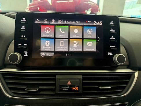 Used 2018 Honda Accord Touring image 44