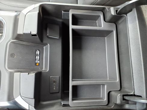 Used 2023 Chevrolet Silverado 1500 LTZ w/ LTZ Premium Package image 24