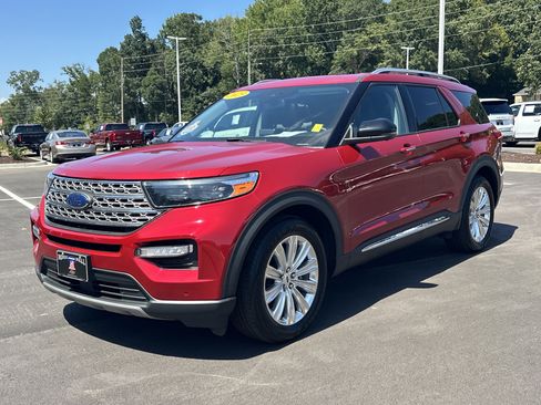 Used 2023 Ford Explorer Limited w/ Limited Technology Package RWD image 4