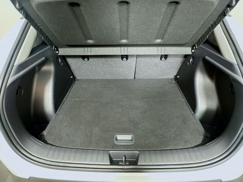 Used 2024 Hyundai Kona SEL FWD image 28