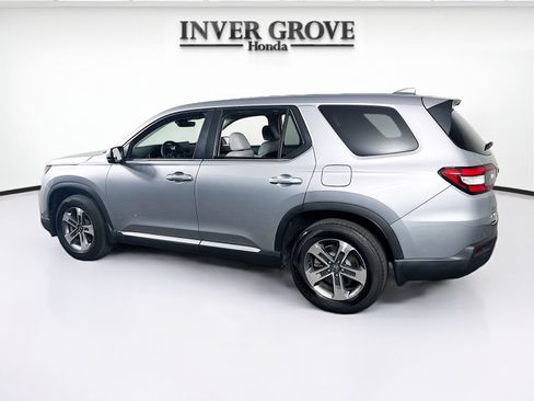 Certified 2025 Honda Pilot EX-L image 7