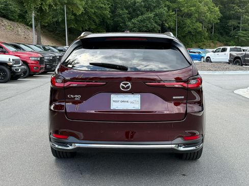 Used 2024 MAZDA CX-90 Plug-In Hybrid w/ Premium Plus AWD/4WD image 4
