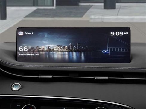 Used 2025 Genesis GV70 3.5T Sport w/ Sport Advanced Package image 12