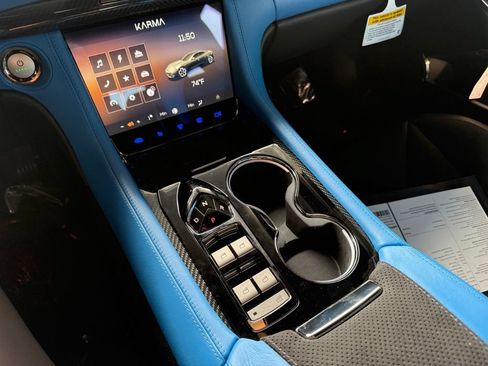 New 2025 Karma Revero Luxury RWD image 17