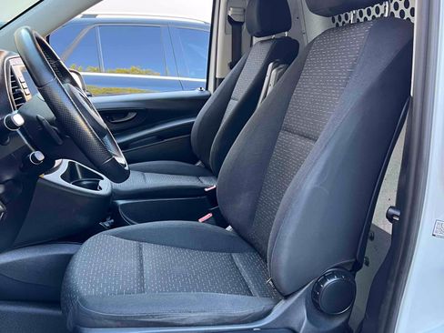 Used 2022 Mercedes-Benz Metris image 66