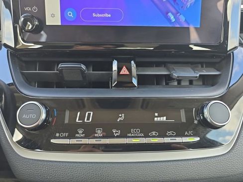 Used 2024 Toyota Corolla LE FWD image 4