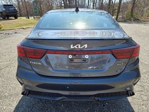 Used 2024 Kia Forte GT-Line w/ GT-Line Premium Package FWD image 7