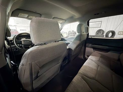 Used 2023 Ford F150 XLT w/ Trailer Tow Package image 9