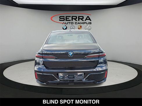 New 2026 BMW i7 xDrive60 image 4