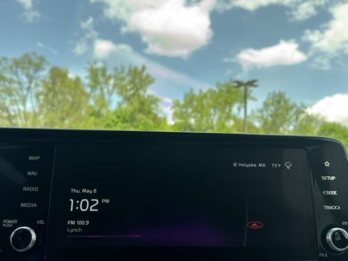 Used 2022 Kia Sorento S image 17