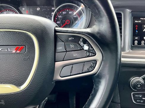 Used 2022 Dodge Charger SXT w/ Leather Interior Group RWD image 11