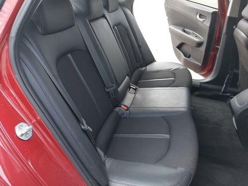 Used 2019 Kia Optima S w/ S Panoramic Sunroof Package image 11