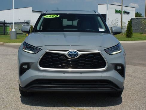 Used 2022 Toyota Highlander Bronze Edition AWD/4WD image 28