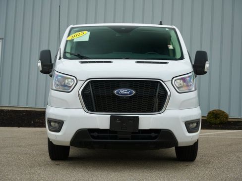 Used 2023 Ford Transit 350 XLT image 3