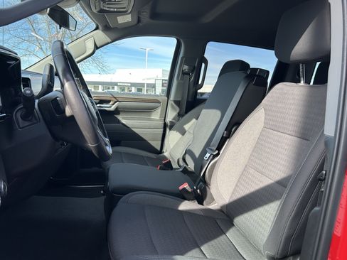 Used 2022 Chevrolet Silverado 1500 LT image 22