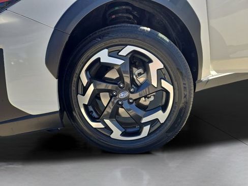 Certified 2023 Subaru Crosstrek 2.5i Limited w/ Moonroof Package AWD/4WD image 28