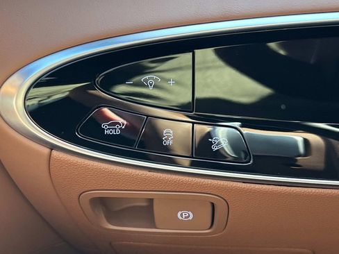 New 2026 Genesis GV70 2.5T Advanced image 33