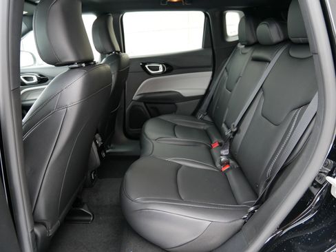 New 2026 Jeep Compass Limited image 7