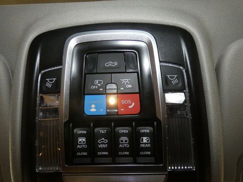 New 2025 RAM 1500 Limited image 23