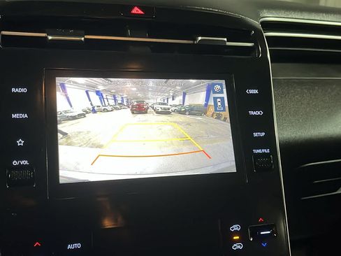 Used 2023 Hyundai Tucson SEL AWD/4WD image 16