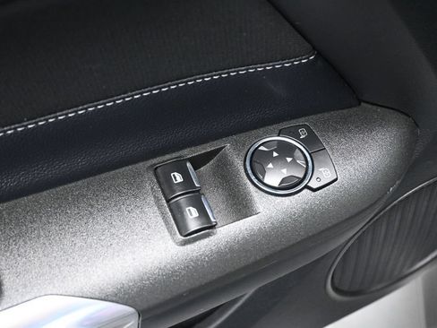 Certified 2017 Ford Mustang Coupe RWD image 11