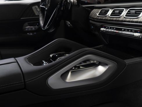 Used 2026 Mercedes-Benz Maybach GLS 600 4MATIC image 66