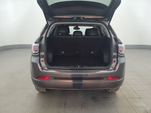 Used 2022 Jeep Compass Limited AWD/4WD image 29