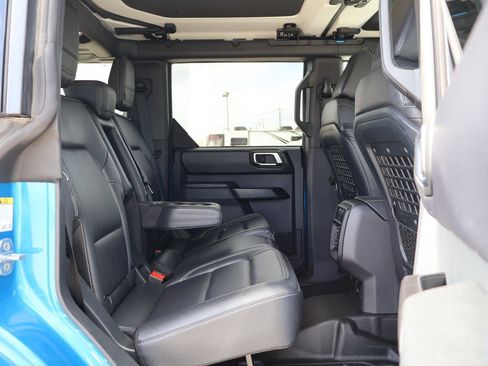 Certified 2025 Ford Bronco Badlands image 37