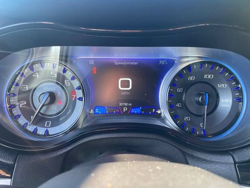 Used 2023 Chrysler 300 S RWD image 14