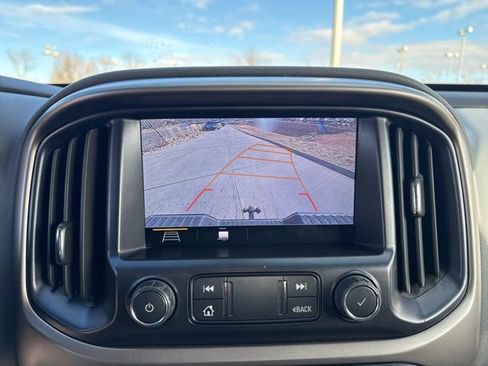 Used 2022 Chevrolet Colorado Z71 image 31