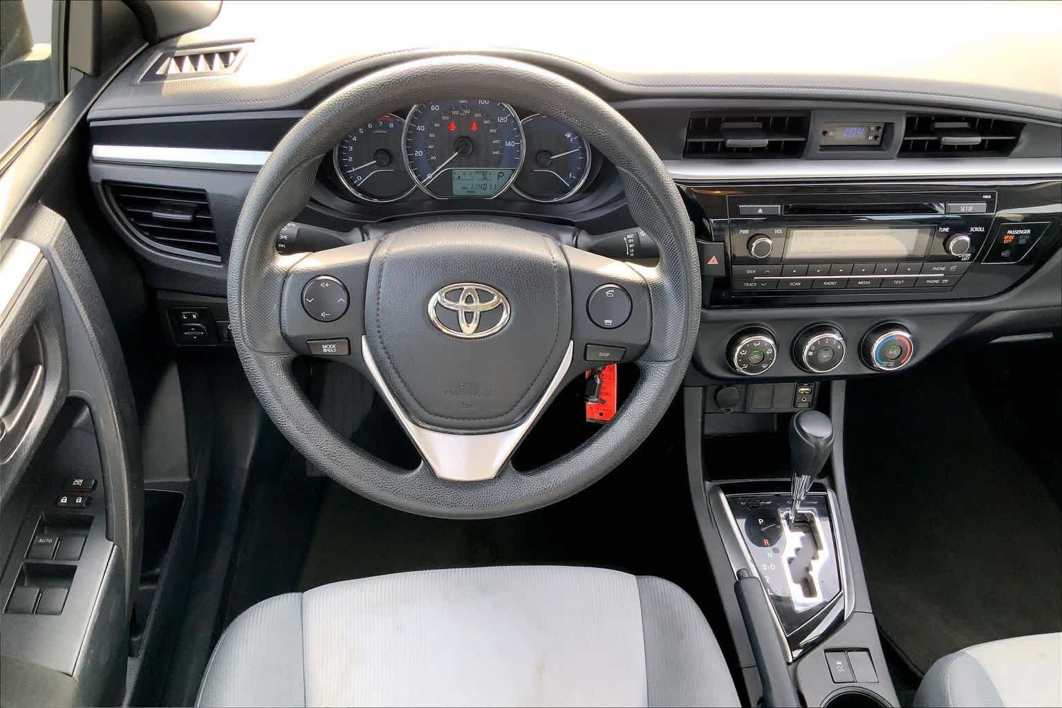 Used 2014 Toyota Corolla L FWD image 6